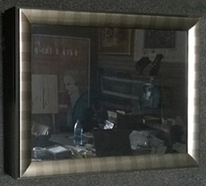 tv with mirror